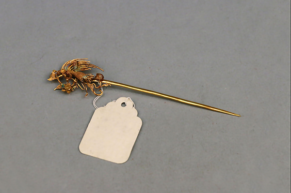 金器-清累丝凤首金簪