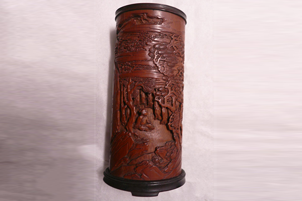 杂项-明张希黄雕松云老人扁圆竹筒