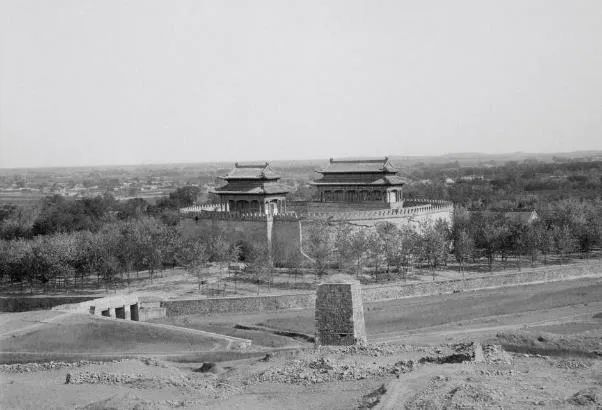 1915